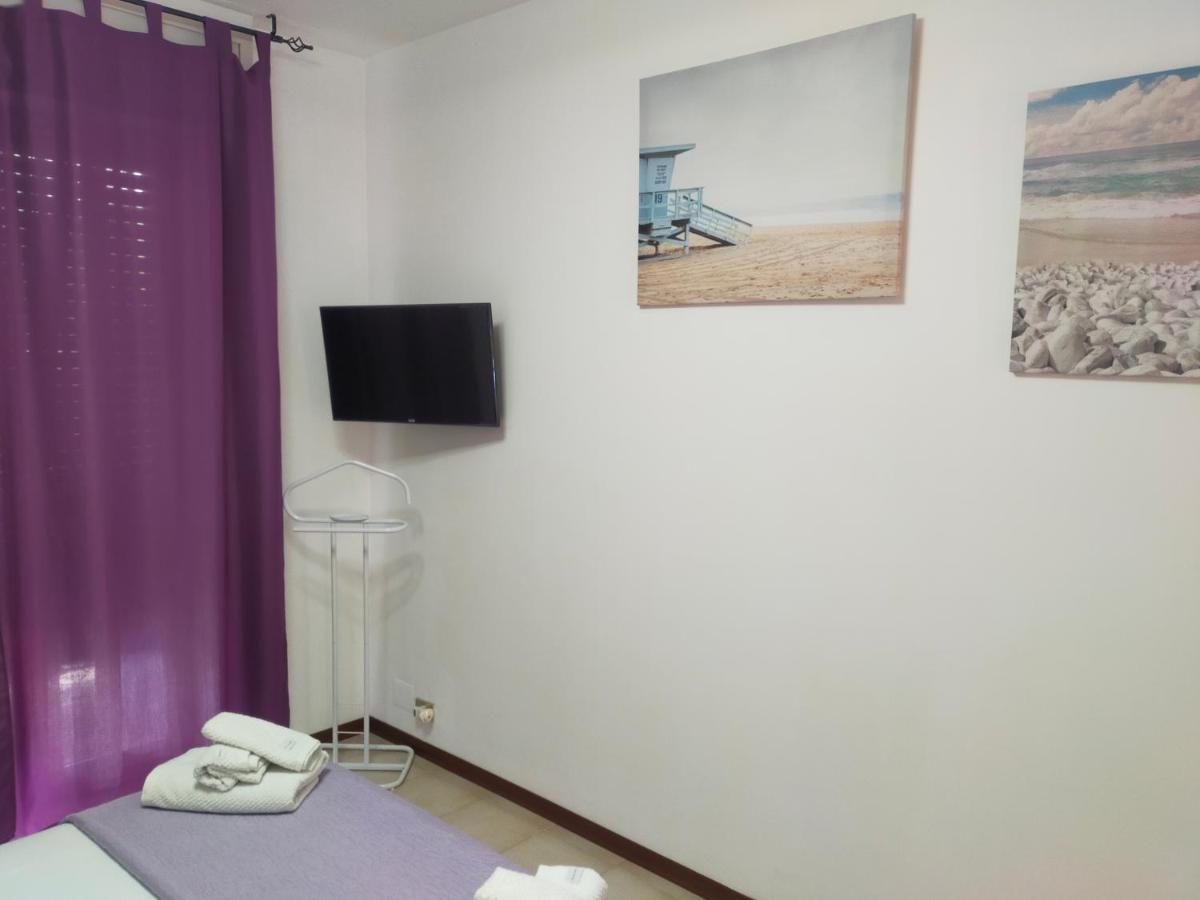 Appartamento Riviera Trilocale Wifi E Parcheggio Privato Вентимиля Екстериор снимка