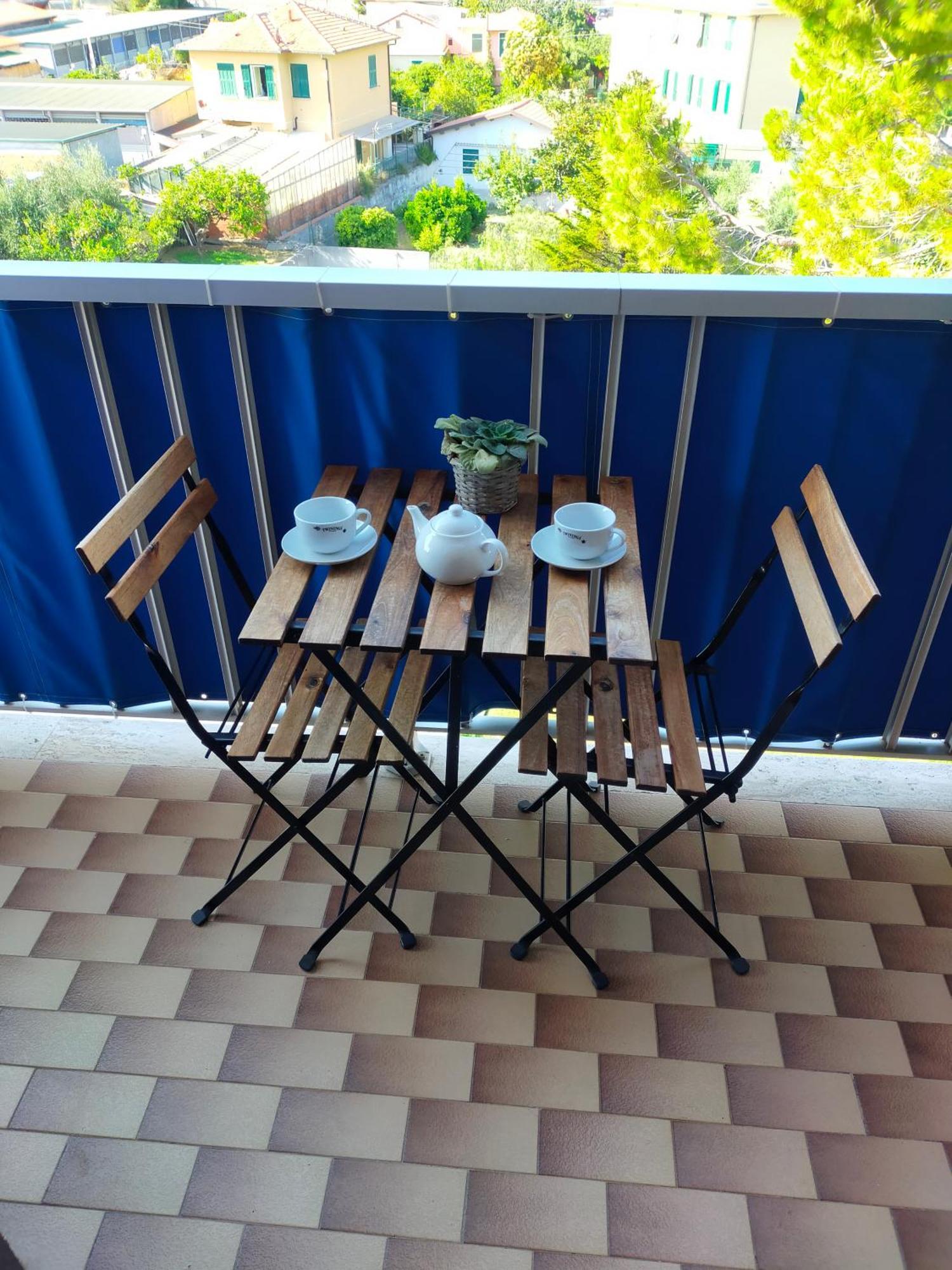 Appartamento Riviera Trilocale Wifi E Parcheggio Privato Вентимиля Екстериор снимка